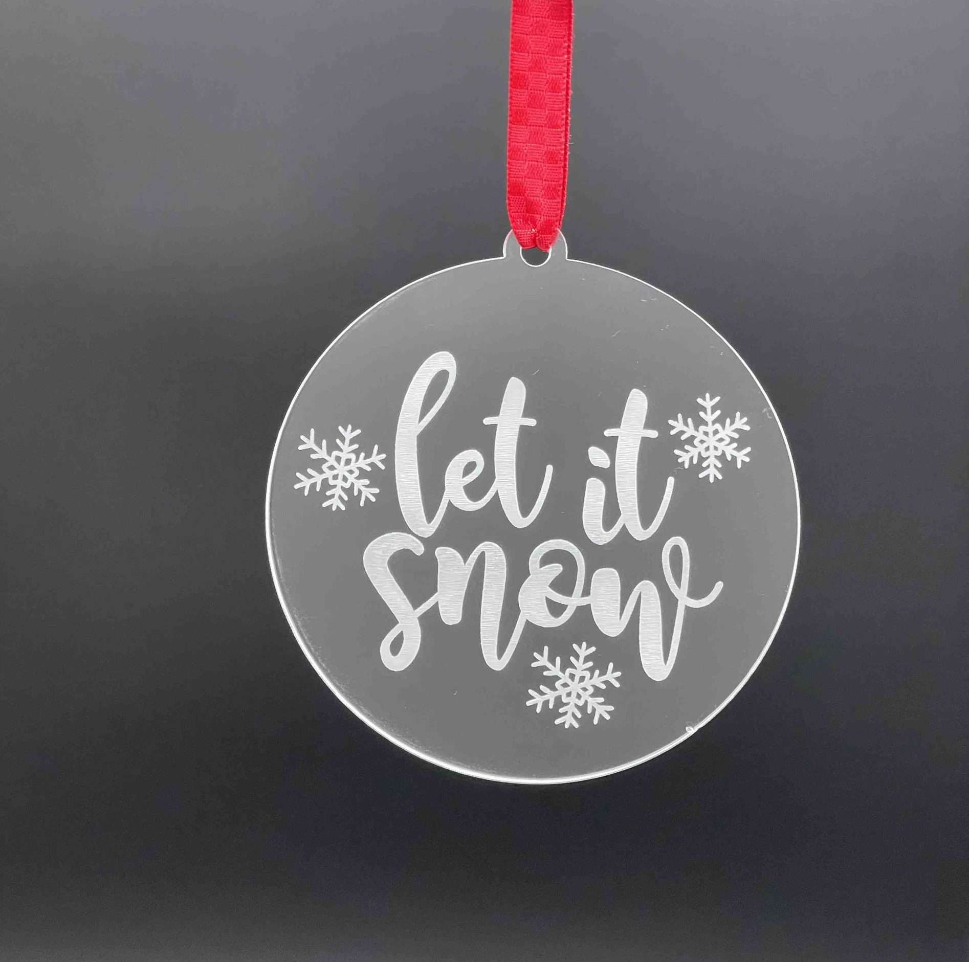 "Let it snow" Plexiglas Weihnachtskugel 10cm