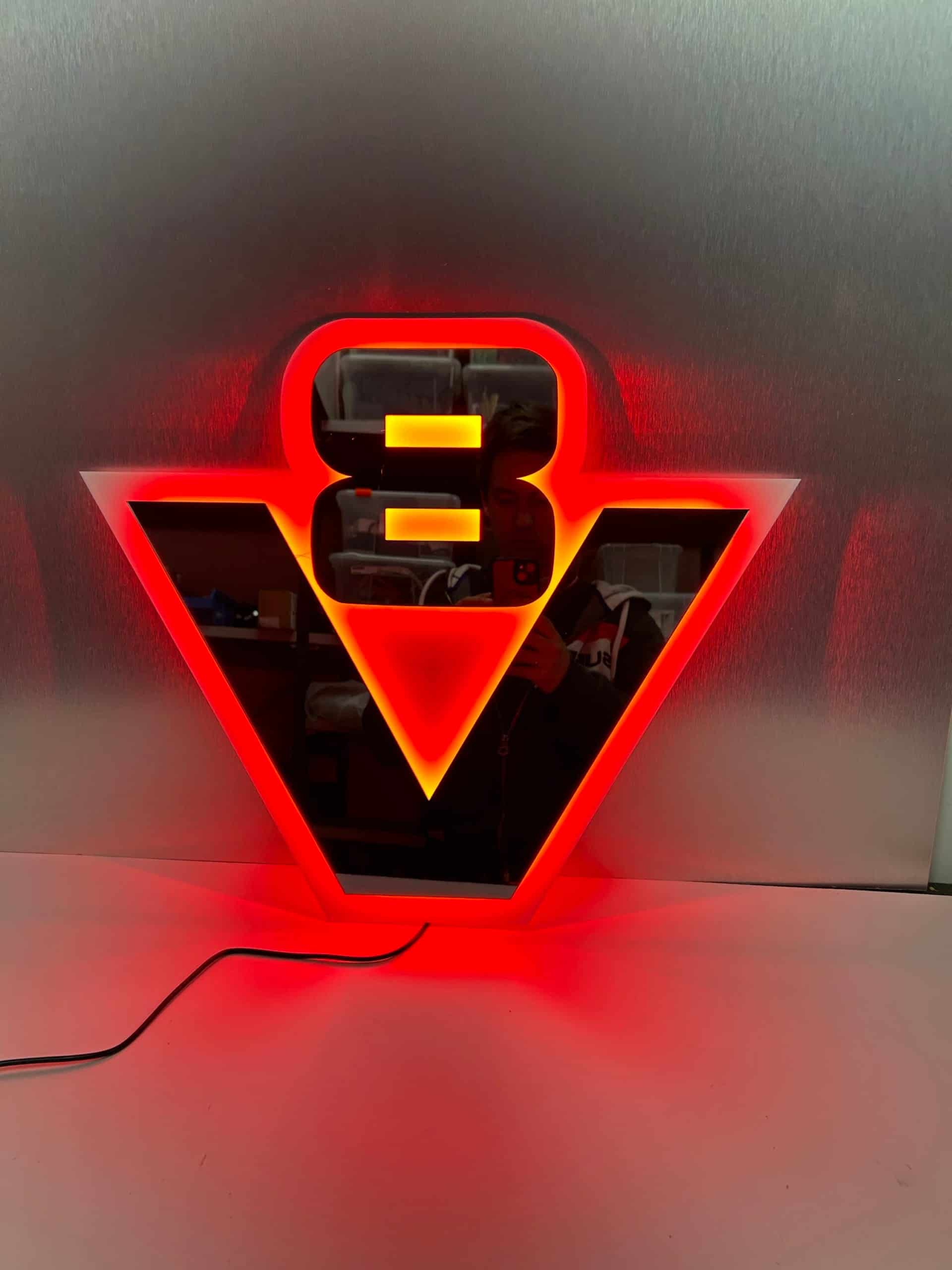 Scania V8 LED Spiegel Rückwand
