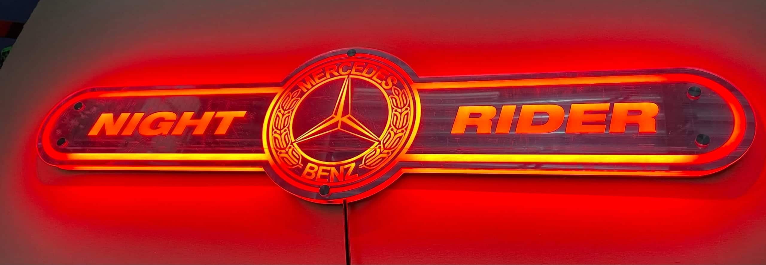 Mercedes LED Spiegelrückwand
